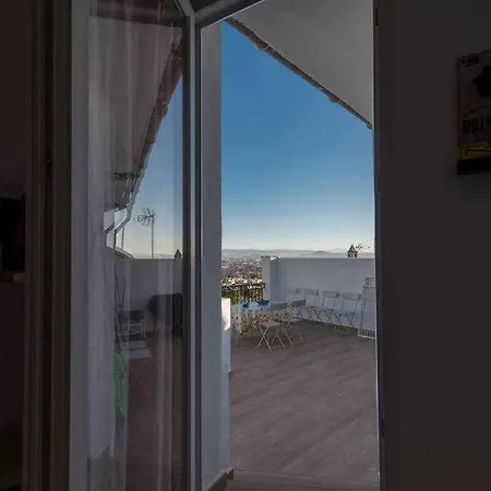 Precioso apartamento terraza con vistas-3